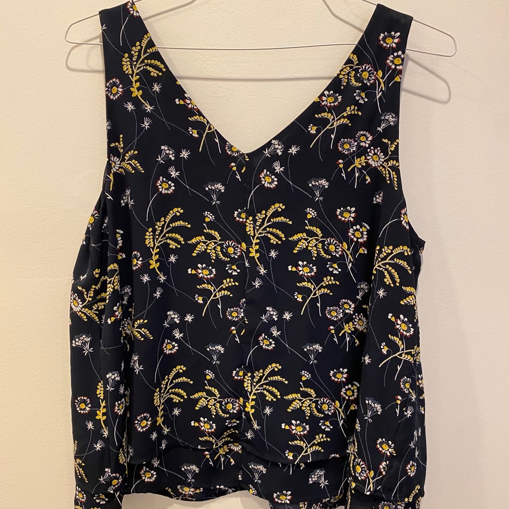 LOFT Sleeveless Top.